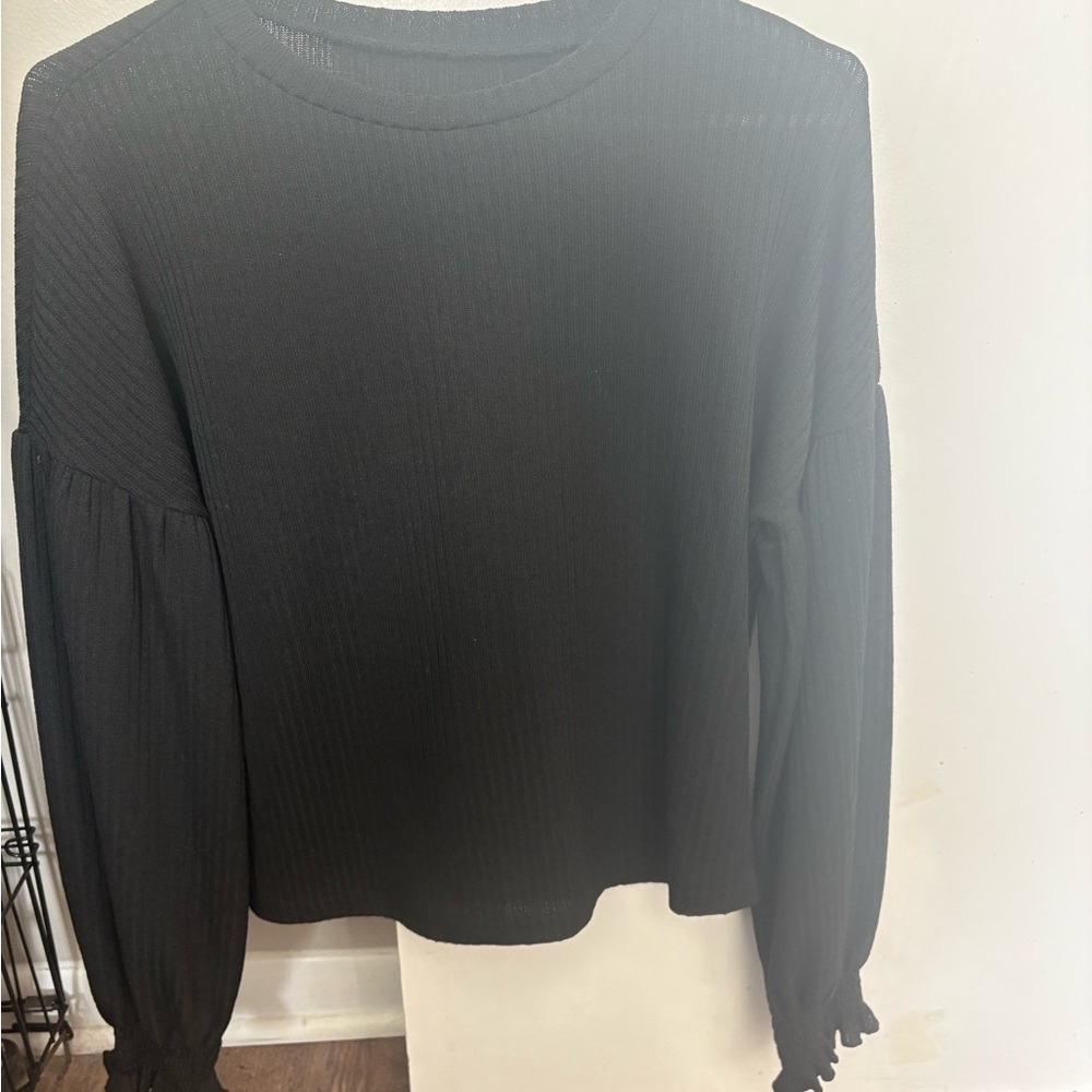 SHEIN Black Ribbed Blouse